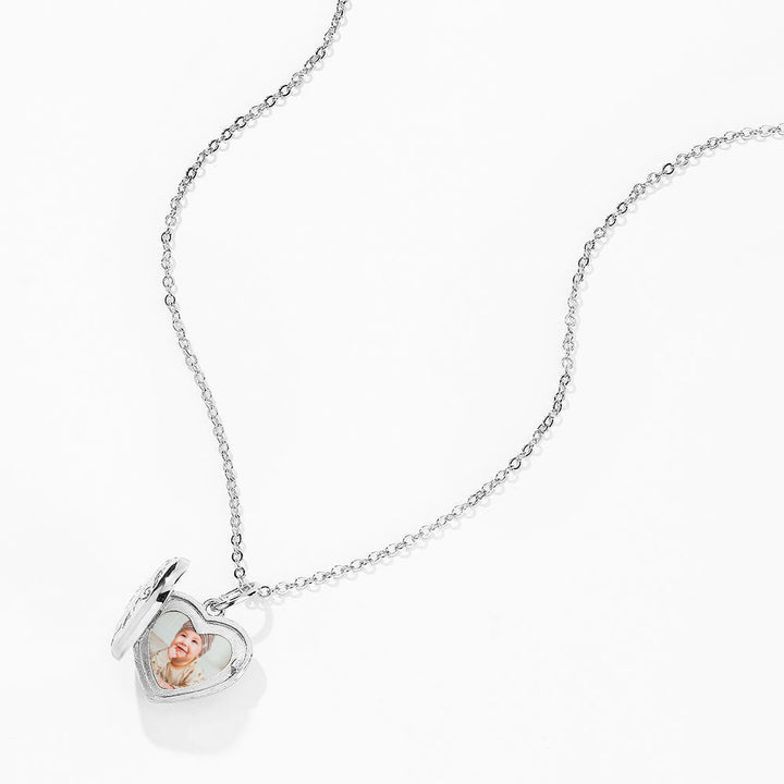 Cissyia.com Personalized Heart Shaped Locket Pendant Photo Necklace in Sterling Silver