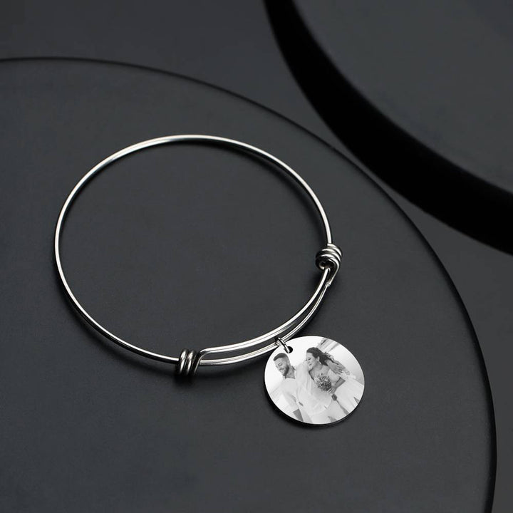 Cissyia.com Women’s Sketch Disc Charm Bolo Photo Bracelet