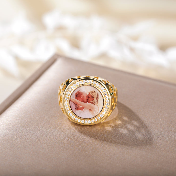 Cissyia.com Round Shape Zircon Openwork Photo Ring