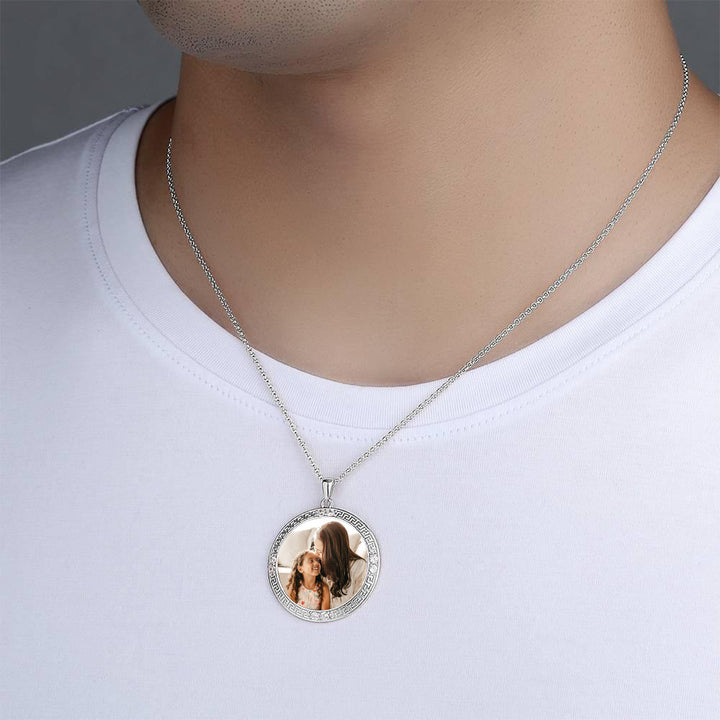 Cissyia.com Personalized Platinum-Silver Plated Rhinestones Crystal Inlay Round Shape Color Engraved Photo Necklace