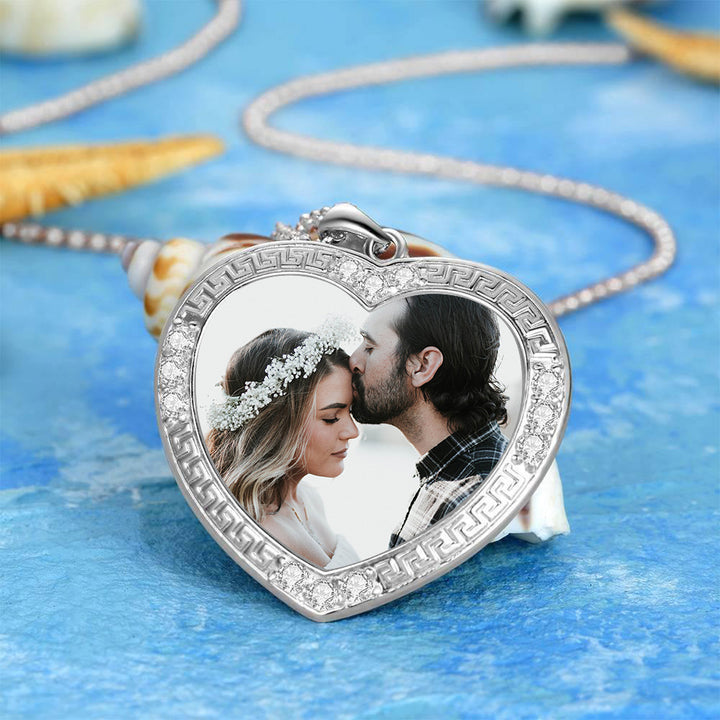 Cissyia.com Platinum Plated Silver Crystal Inlay Heart Shape Color Engraved Photo Necklace