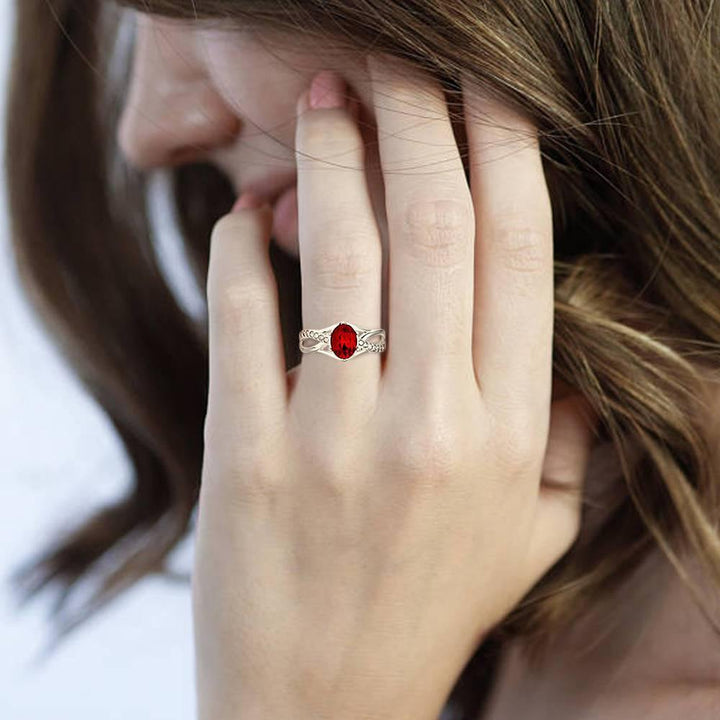 Cissyia.com Personalized Birthstone Split-Shank Ring with Accents