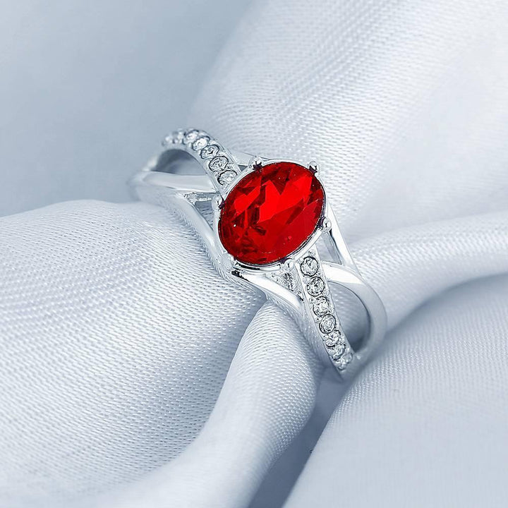 Cissyia.com Personalized Birthstone Split-Shank Ring with Accents
