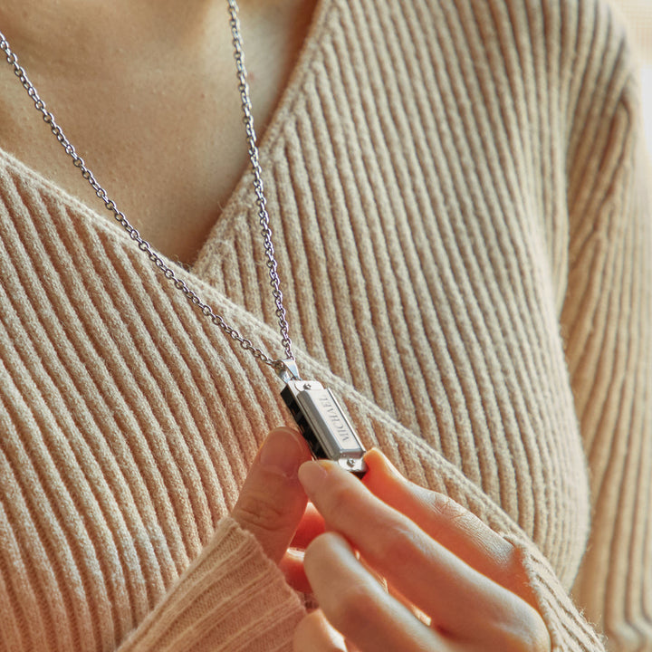 Cissyia.com Personalized Engravable Harmonica Pendant Engraved Necklace