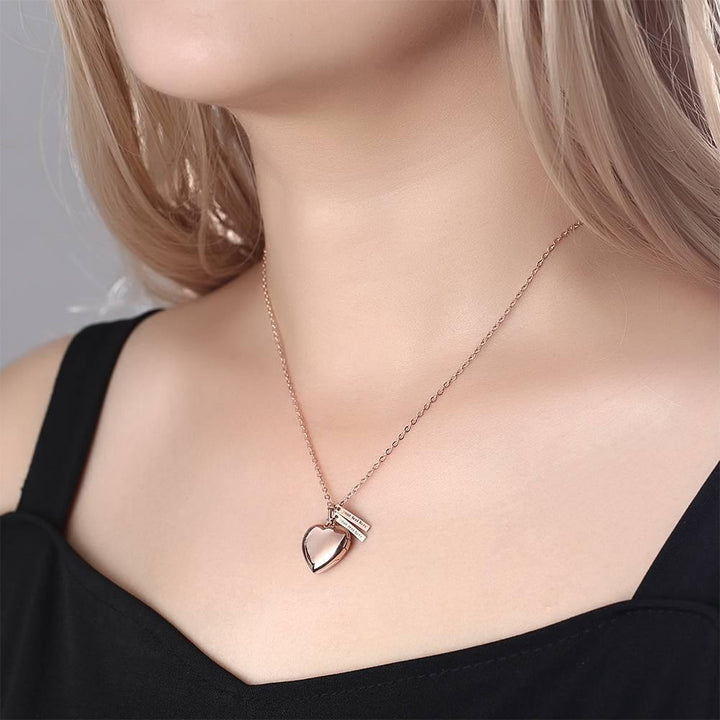 Cissyia.com Two Engravable Bar Pendants and Heart Locket Pendant Photo Necklace