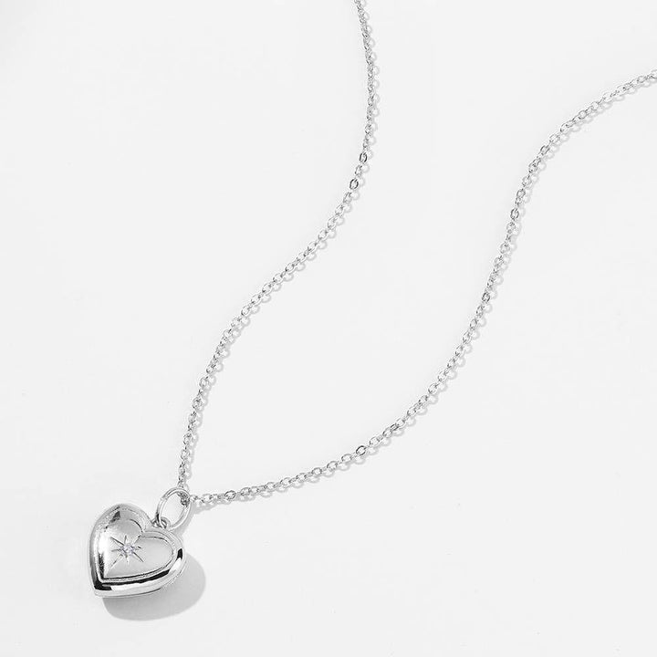 Cissyia.com Platinum Plated Starry Etches Heart Shaped Locket Pendant Photo Necklace