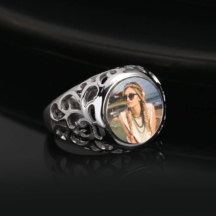 Cissyia.com Round Shape Openwork Photo Ring for Best Friend