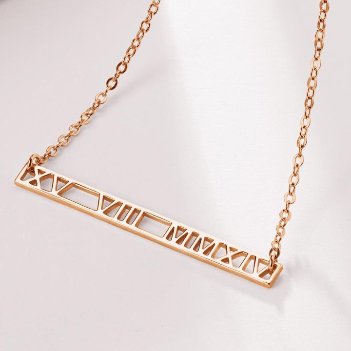 Cissyia.com Rose Gold Plated Personalized Roman Numeral Date Pendant Necklace