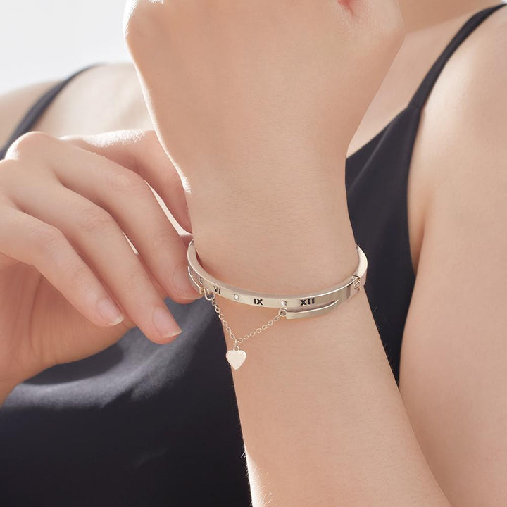 Cissyia.com Custom Engraved Bracelet with Heart Numeral Bracelet for Lovers